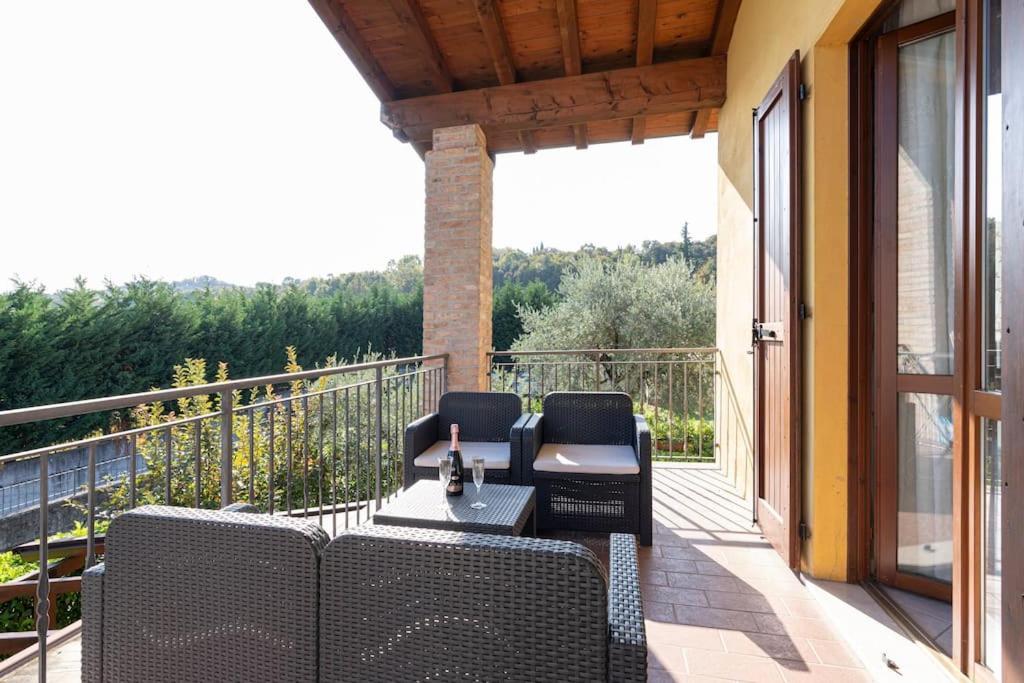 Casa Brilde, Appartamento Con Piscina 萨罗 外观 照片